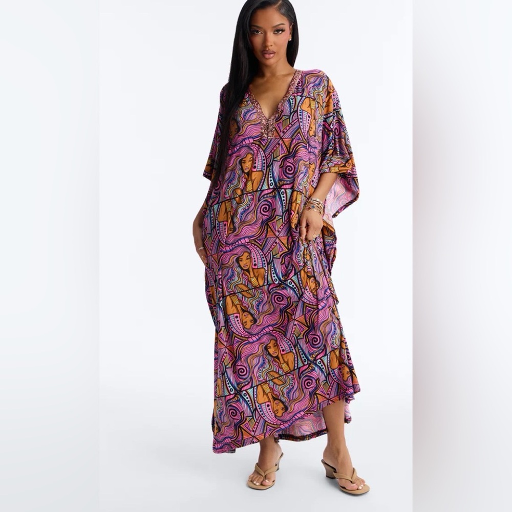 NWOT Graphic Print Kaftan Dress